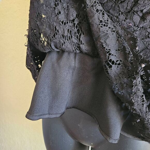 Marciano Lace Tank Top - Picture 4 of 11